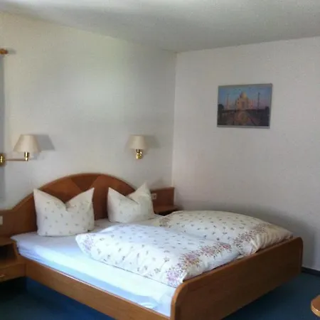 Richebaechli Konukevi 3*